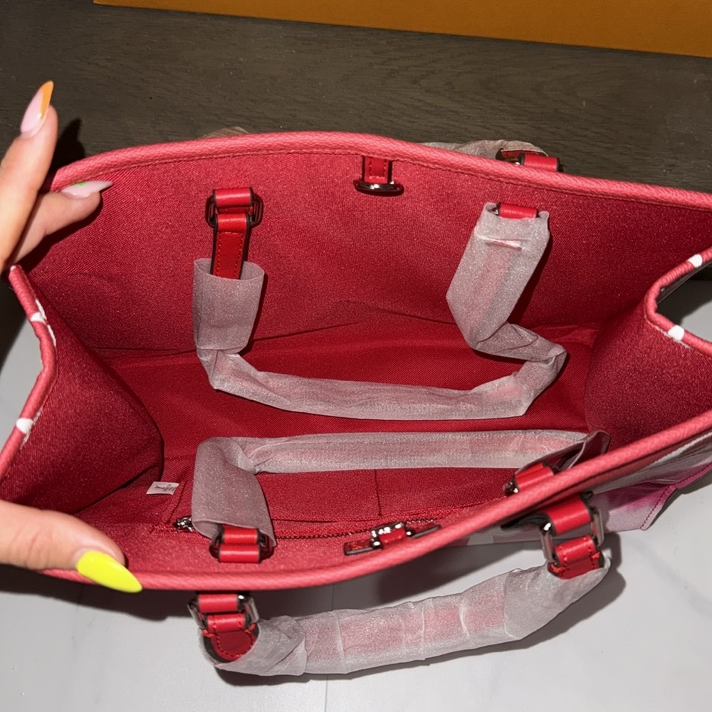 Purse - Picture 4 of 8